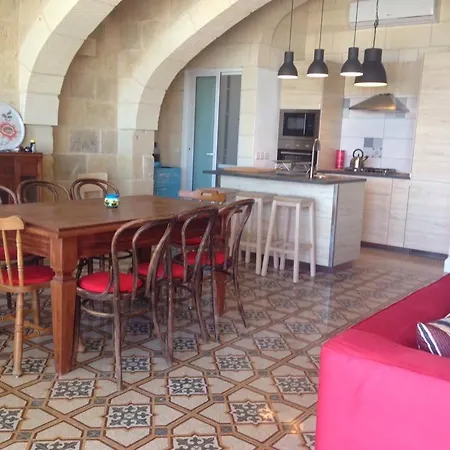 Il-hawha Traditional * Żebbuġ